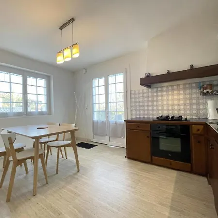 Agur Ferienhaus Arbonne